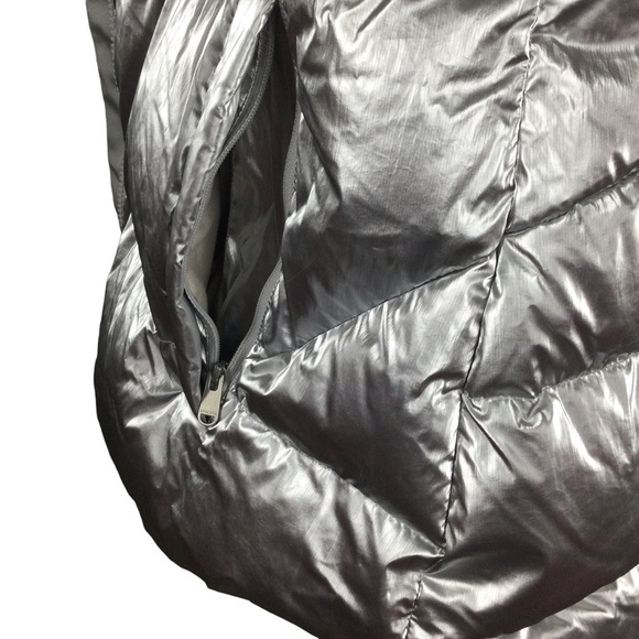 ATHLETA Plus Size Silver Metallic Downtown Vest Hi /Low Design Nwot Size 1X - Picture 8 of 14